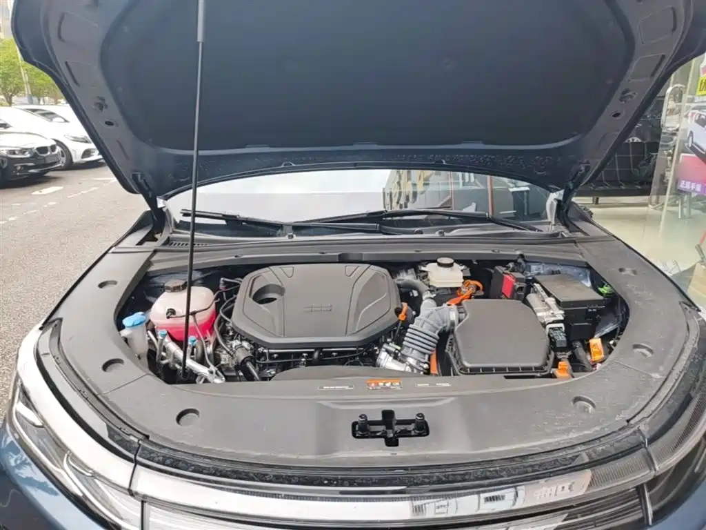 Geely Galaxy Galaxy A7 2025 EM-i фото 20