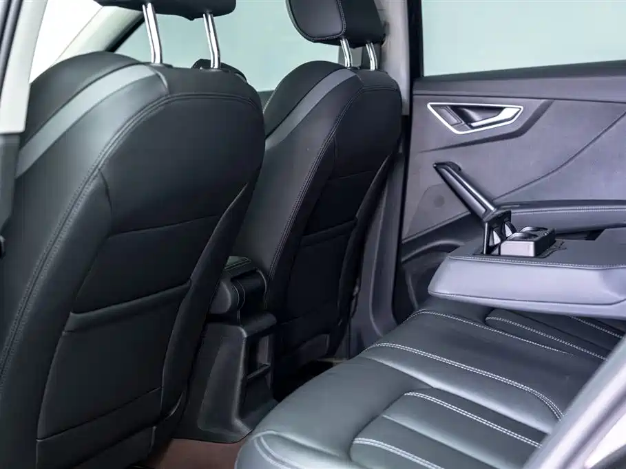 Audi Q2L 2024 Facelift 35TFSI Fashion Dynamic фото 7
