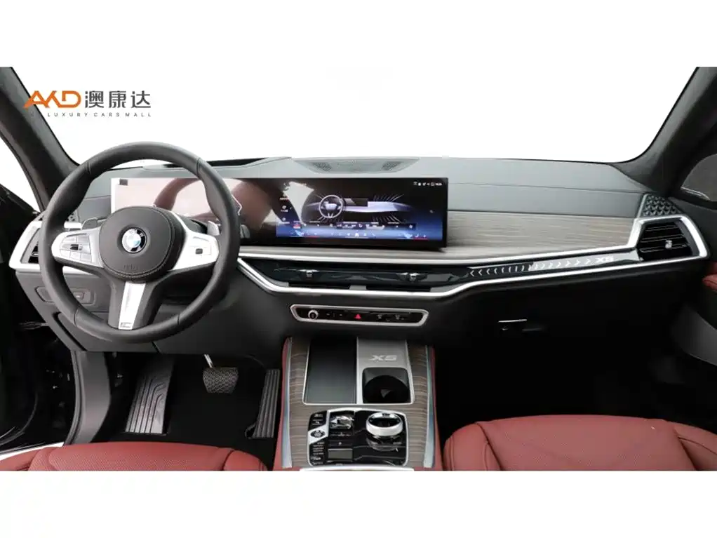 BMW X5 2023 xDrive 40Li M Sport Black Night Package фото 5