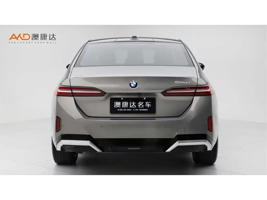 BMW 5 Series 2024 525Li M Sport Package фото 4