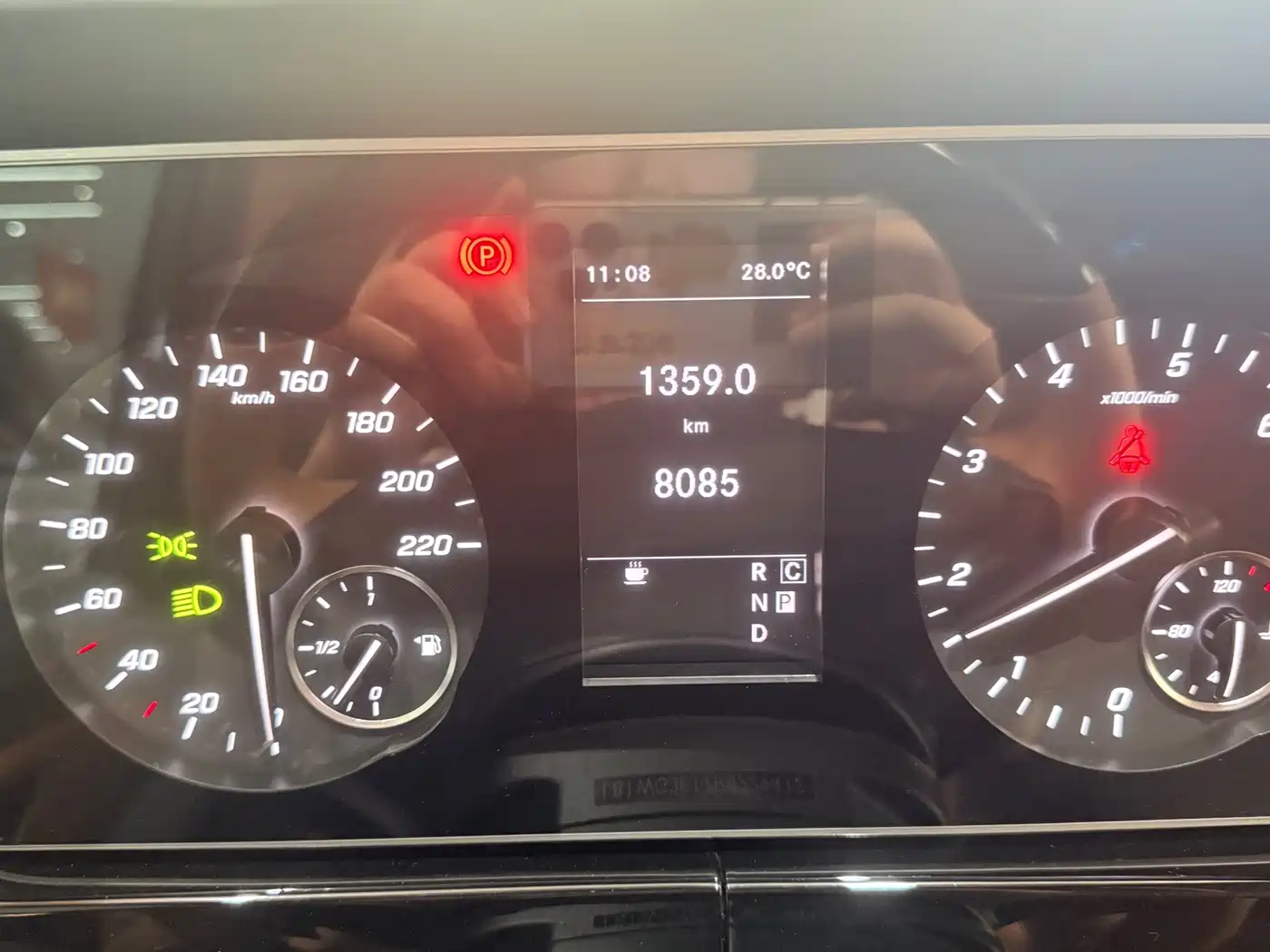 Mercedes-Benz Vito 2023 2.0T Elite 7-Seater фото 13