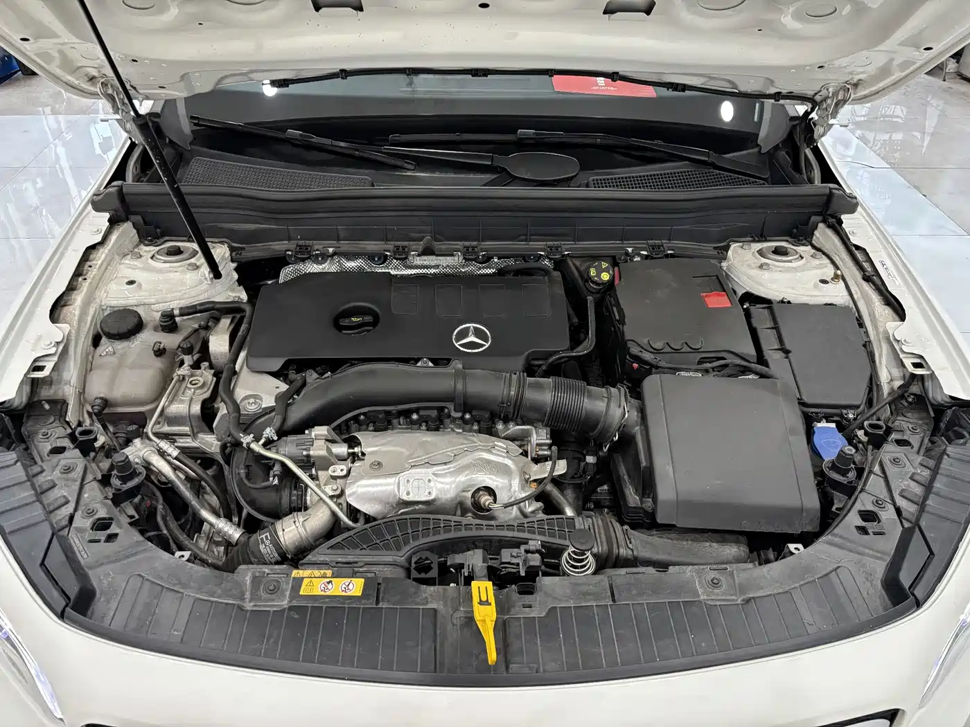 Mercedes-Benz GLB 2023 GLB 220 Dynamic фото 30