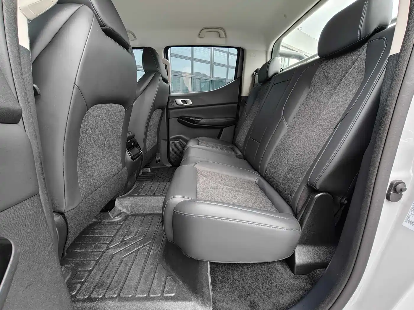 Changan Hunter 2026 2024 Elite Edition Luxury Dual Motor 4WD Extra Long Box
