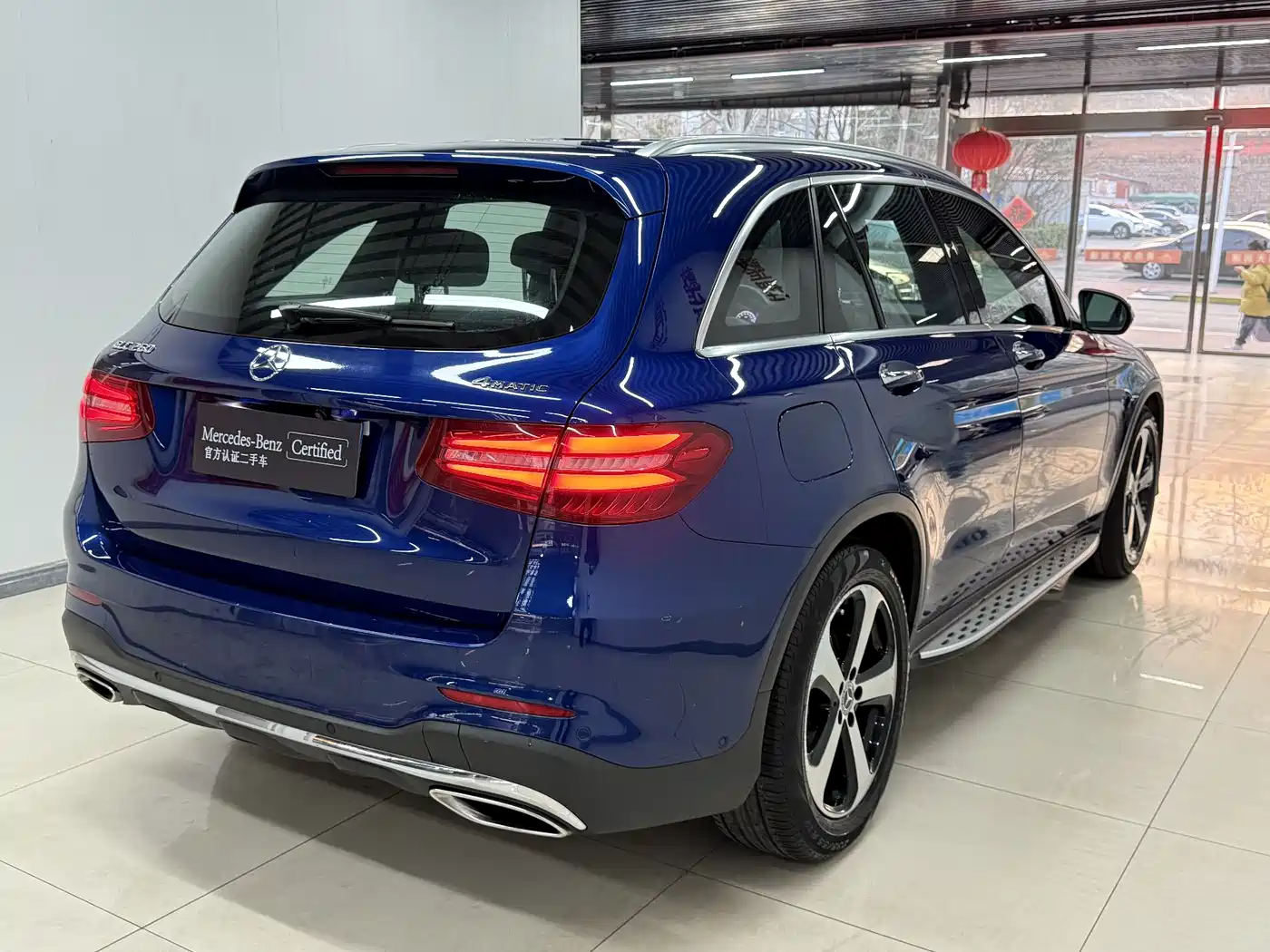 Mercedes-Benz GLC 2018 Facelift GLC 260 4MATIC Luxury фото 13