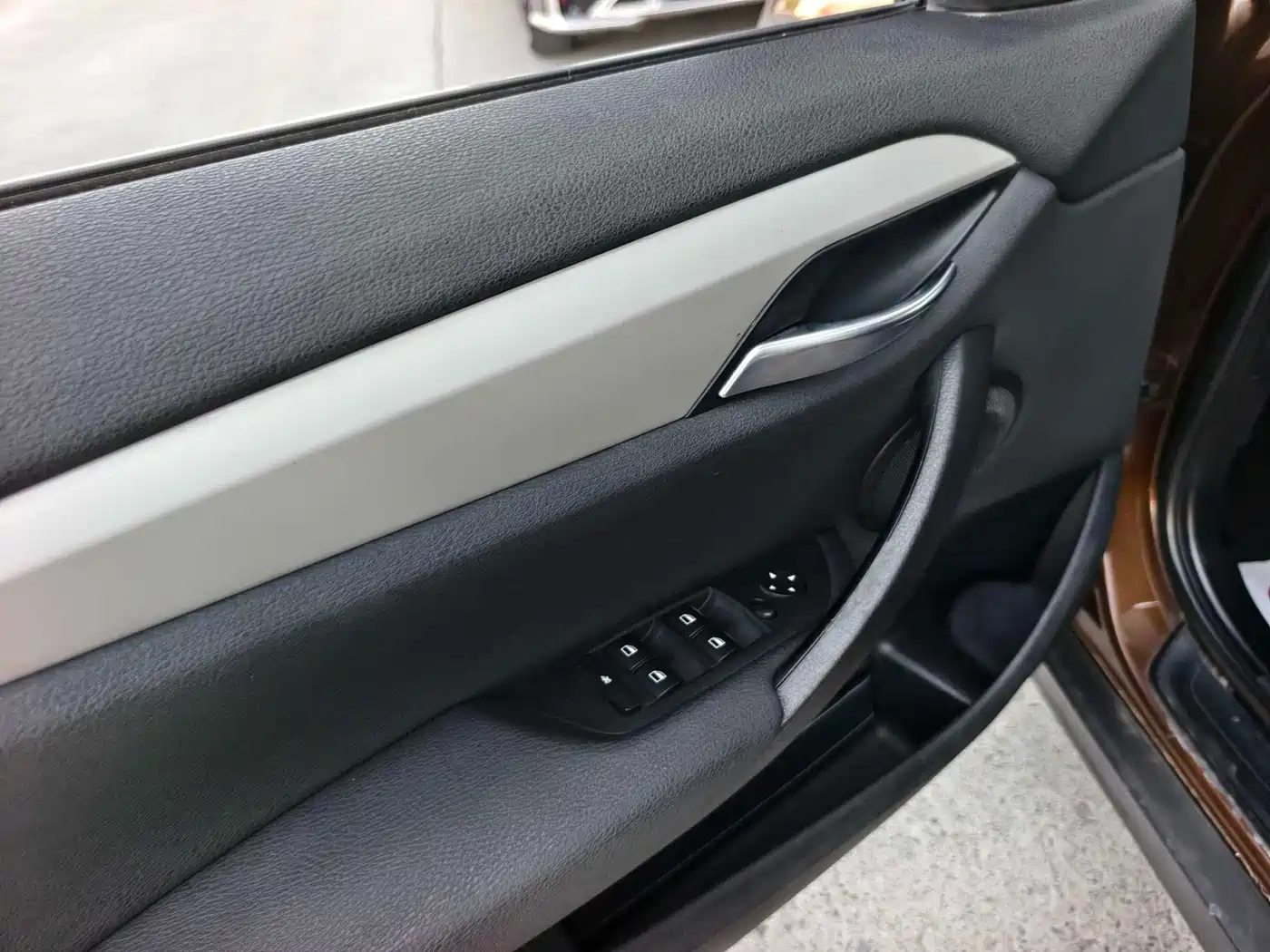 BMW X1 (Import) 2012 sDrive18i Luxury фото 9
