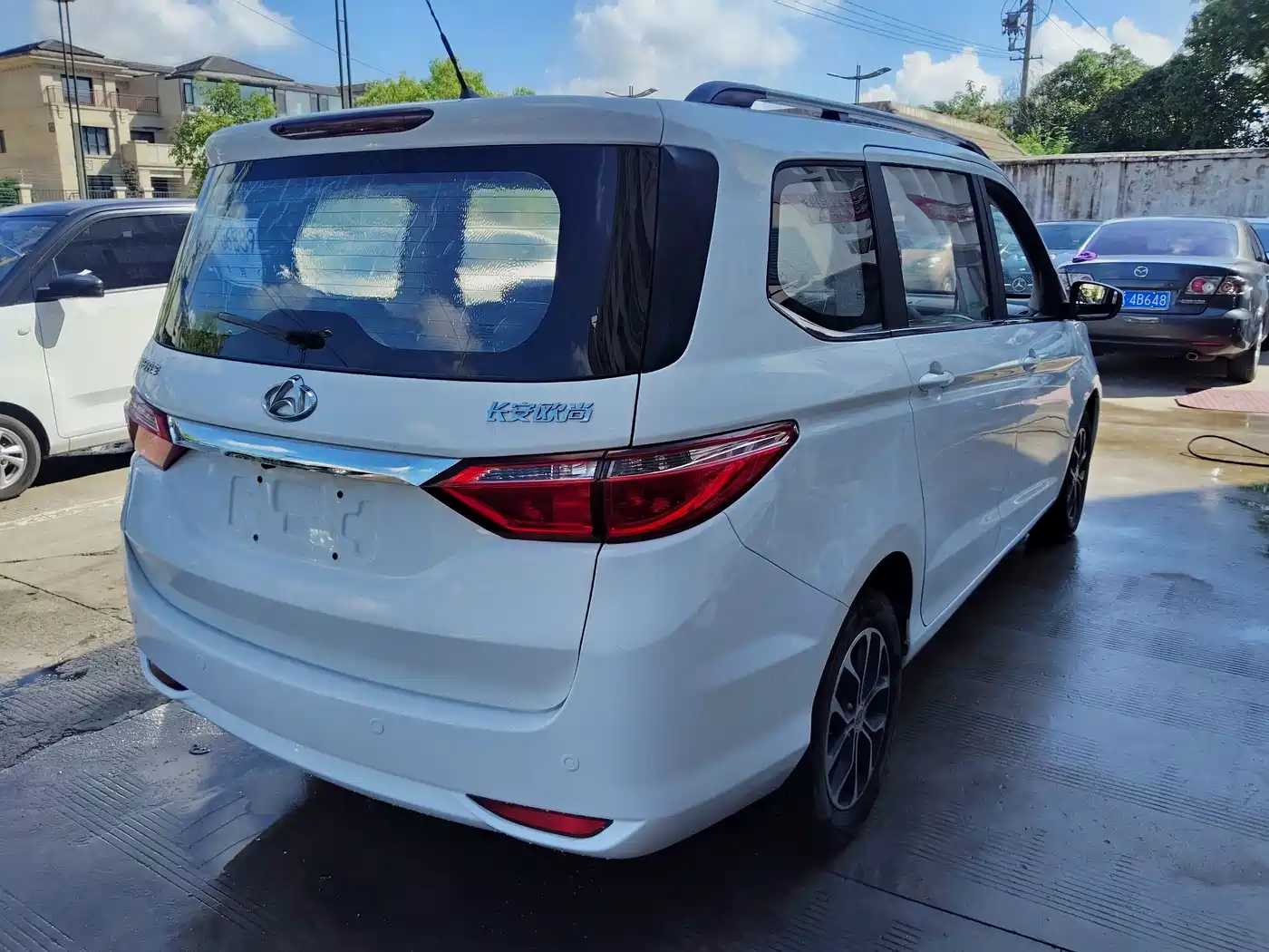Changan Kaicheng Changan Oushang A600 2016 2016 1.5L Manual Luxury 7-Seater