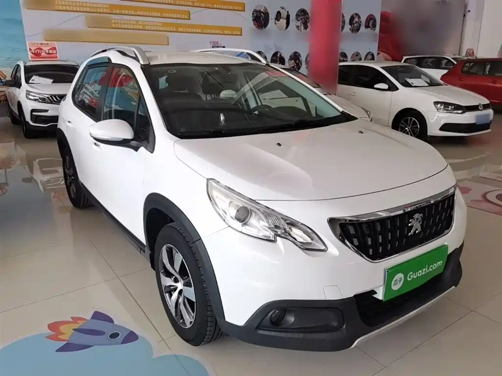 Peugeot 2008 2018 1.6L Automatic Trend Edition фото 4