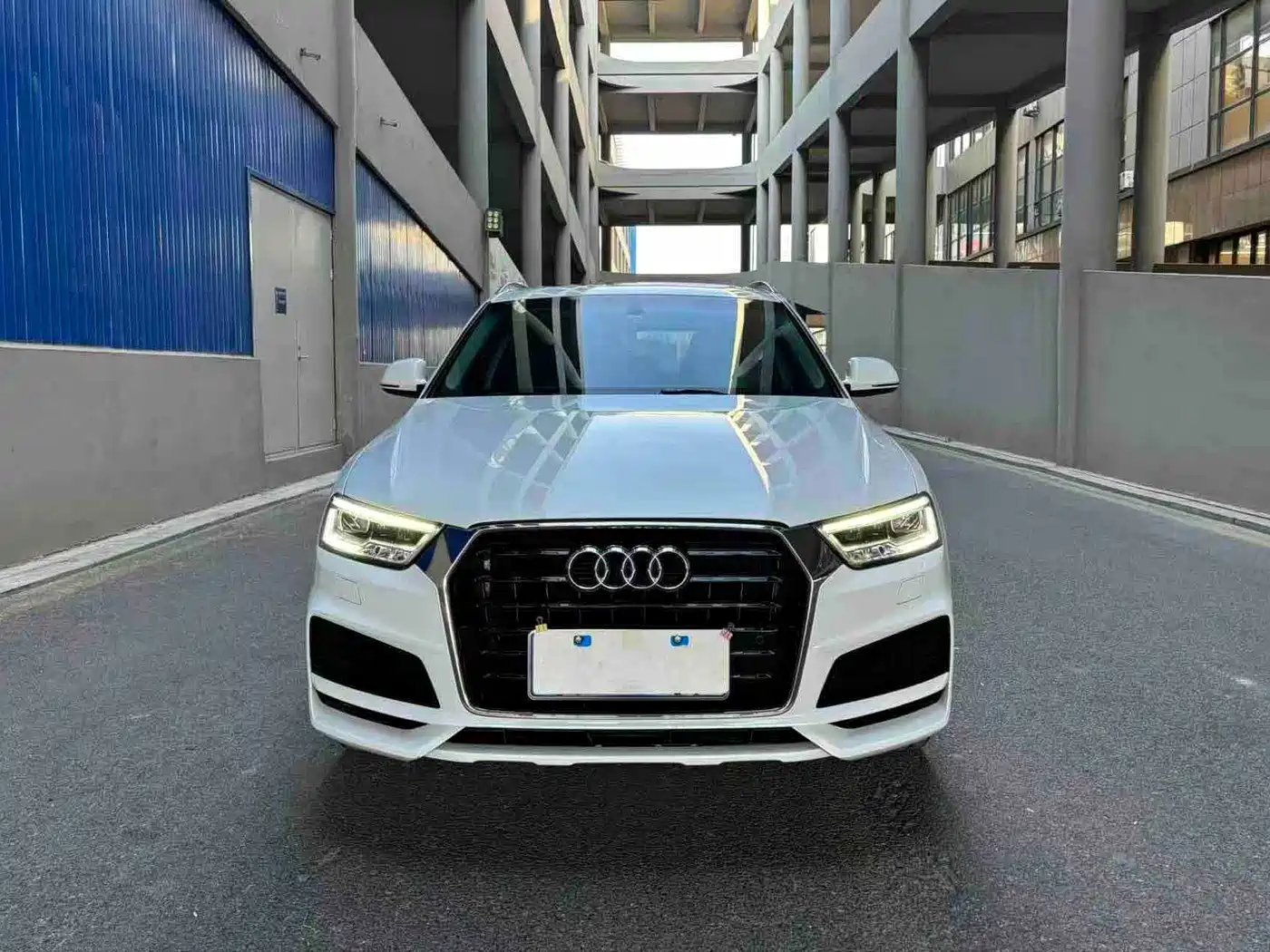 Audi Q3 2018 30 TFSI Fashion Collector's Edition фото 2