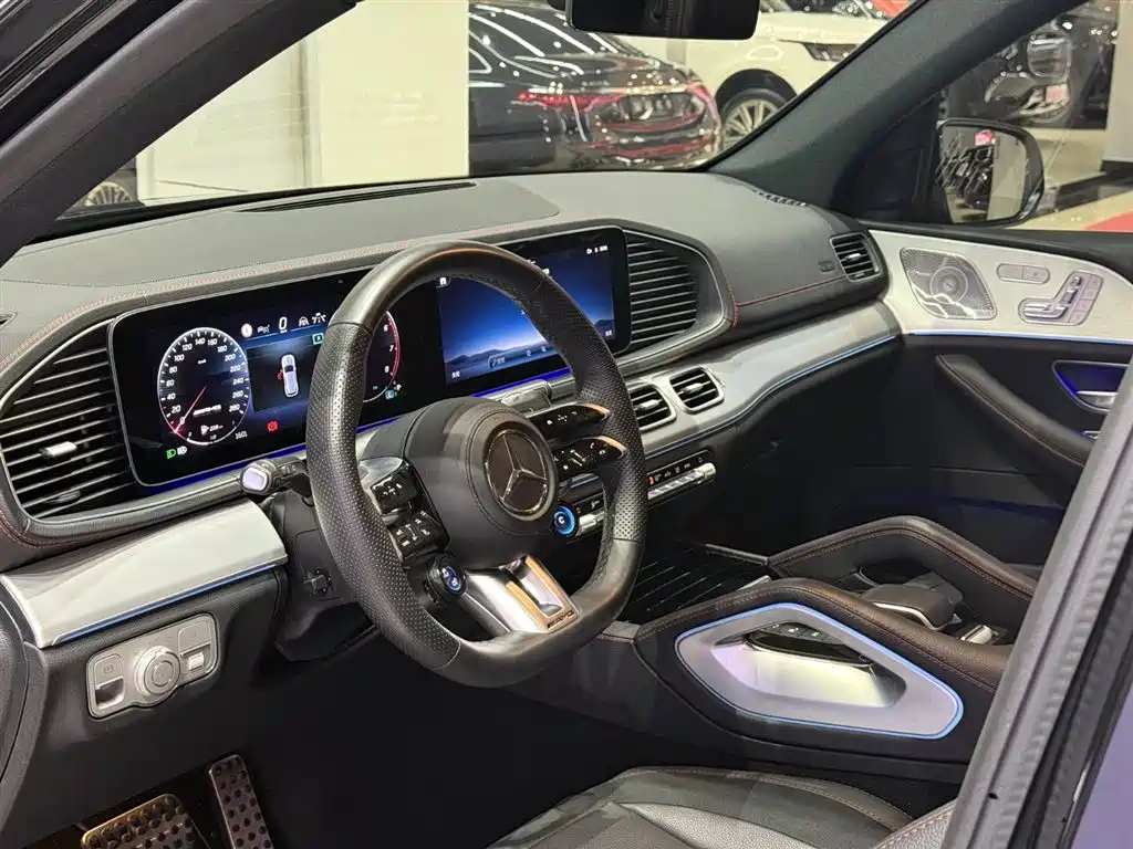 MERCEDES-BENZ GLE AMG