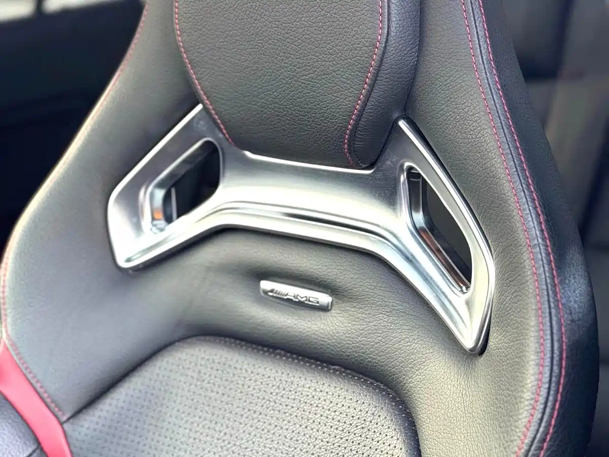 Mercedes-Benz GLA AMG 2015 AMG GLA 45 4MATIC фото 18