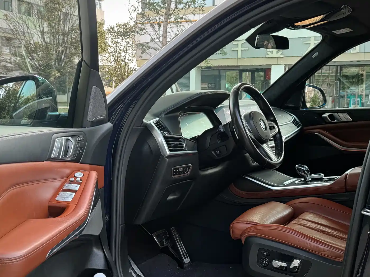 BMW X7 2020 xDrive40i Custom Limited Edition M Sport Package фото 4