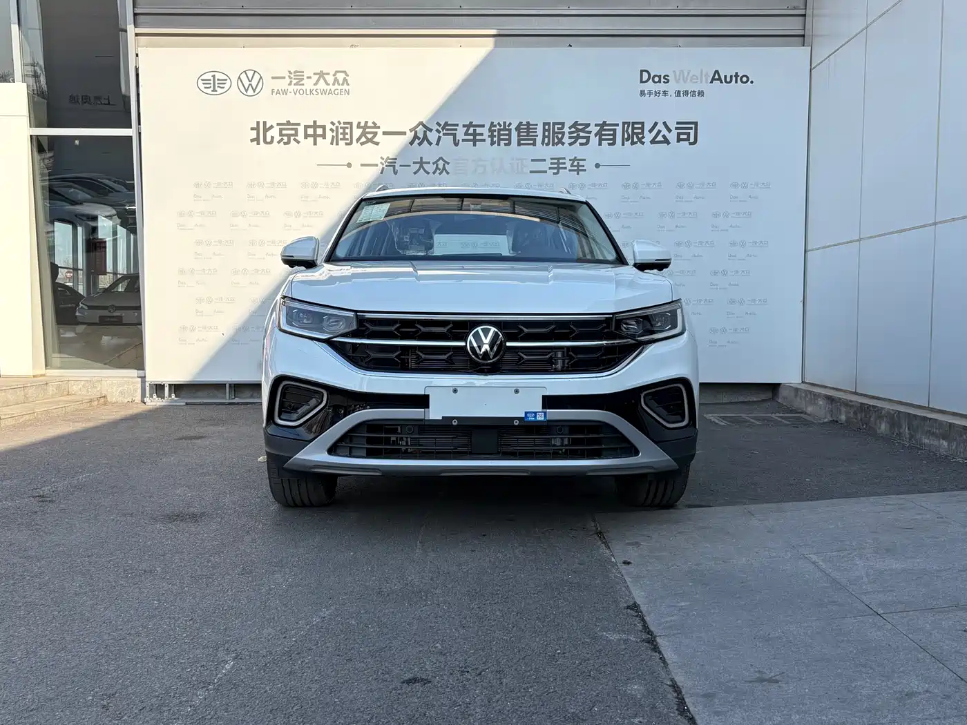 Volkswagen Tayron 2026 Model Shared Edition 330TSI фото 2