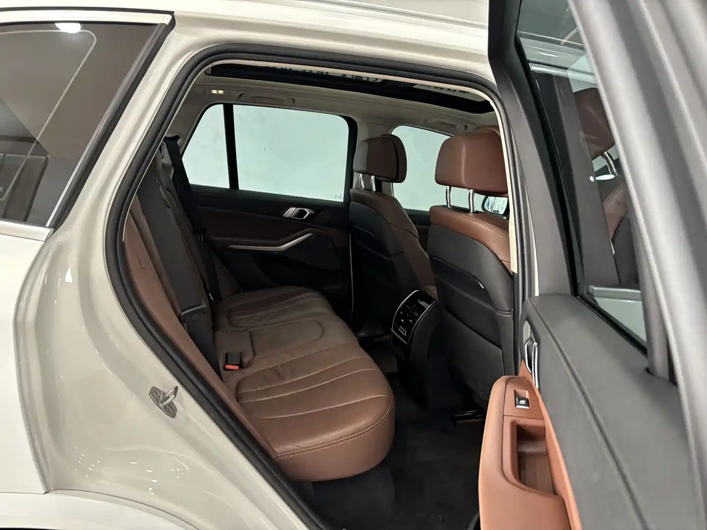 BMW X5 (Import) 2019 xDrive40i Exclusive M Sport Package фото 27