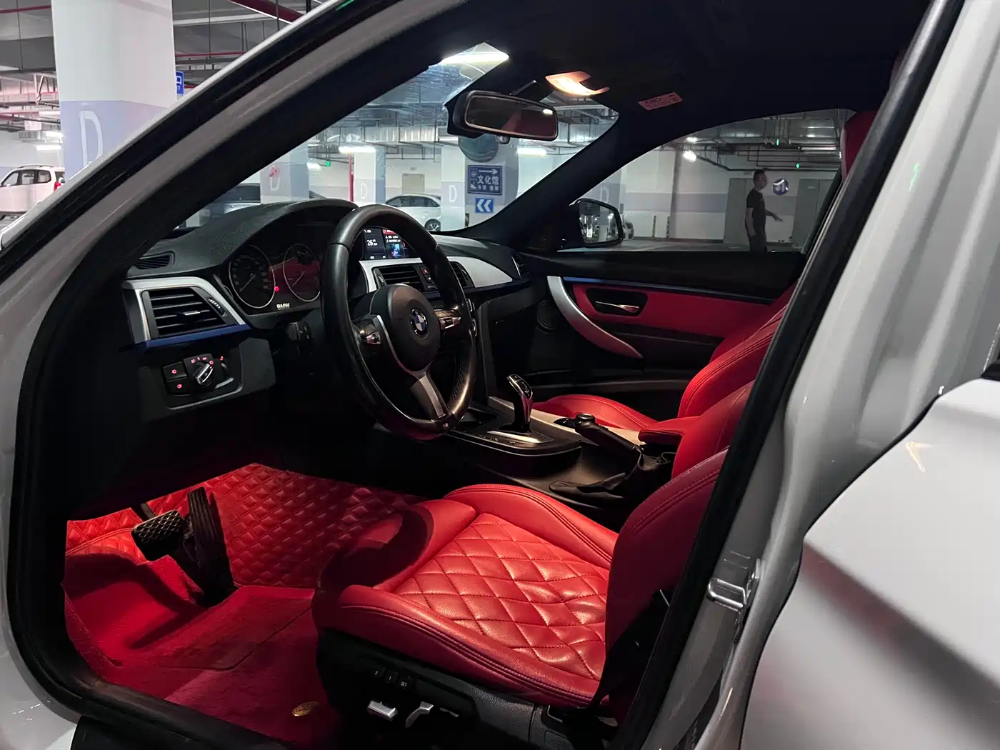 BMW 3 Series 2018 320i M Sport Package фото 7