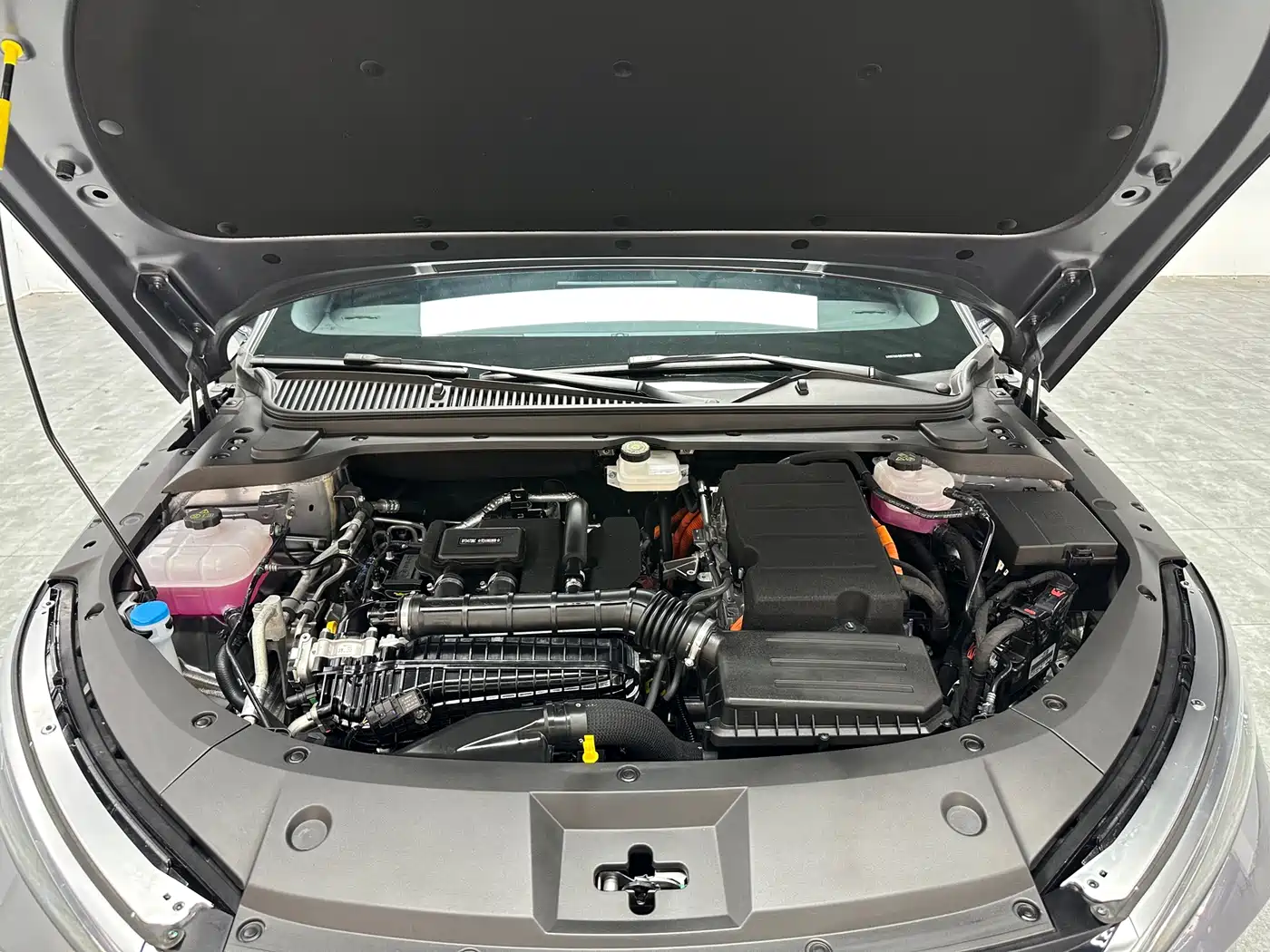 BYD Qin L 2024 DM-i 120KM Superior Edition фото 22