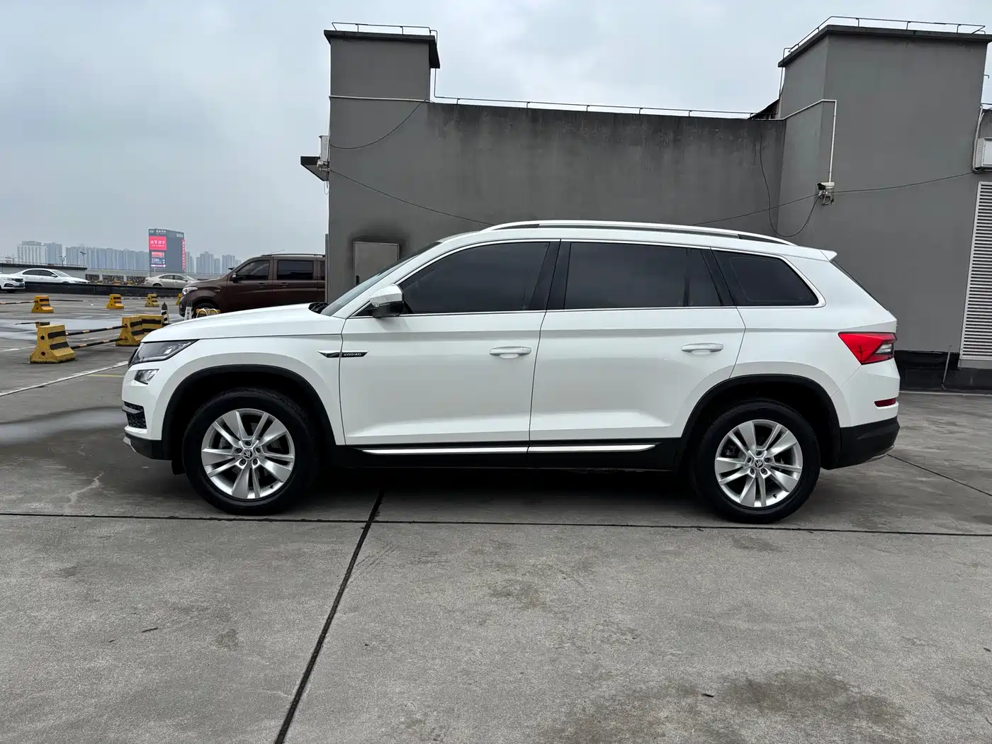 Škoda Kodiaq 2018 TSI330 7-seat FWD Luxury Premium фото 4