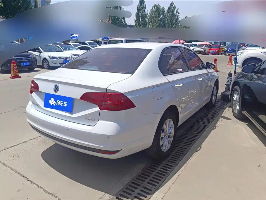 Volkswagen Bora 2016 Model 1.6L Automatic Fashion фото 3