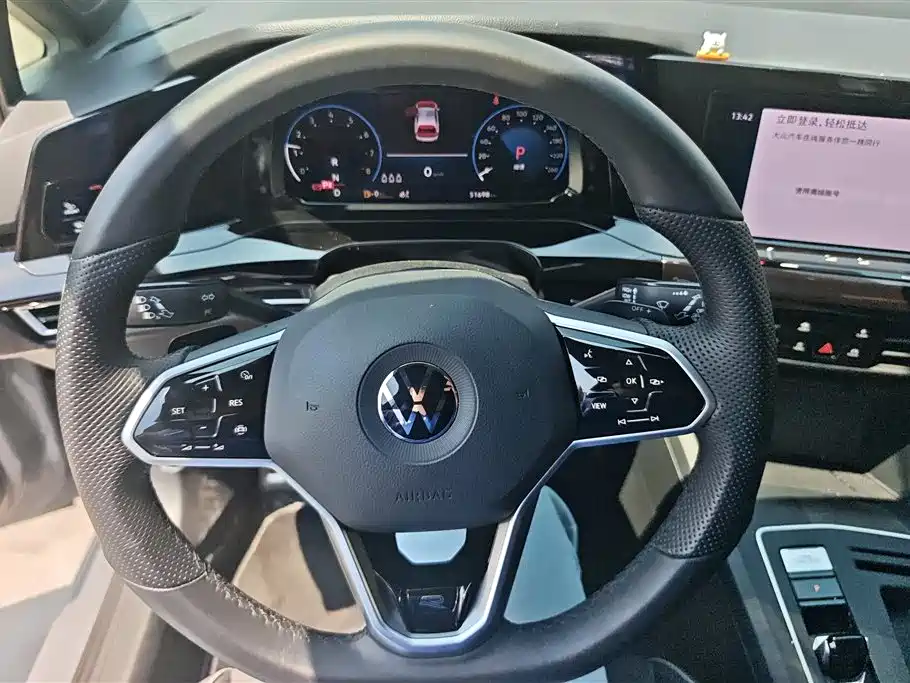 Volkswagen Golf 2023 Facelift 280TSI DSG R-Line фото 15