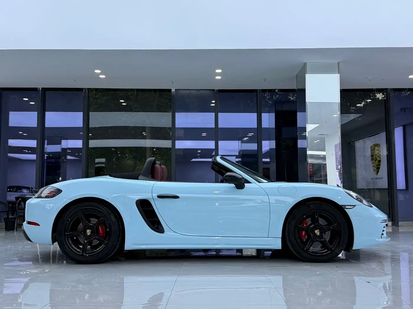 Porsche 718 2016 Boxster 2.0T фото 8