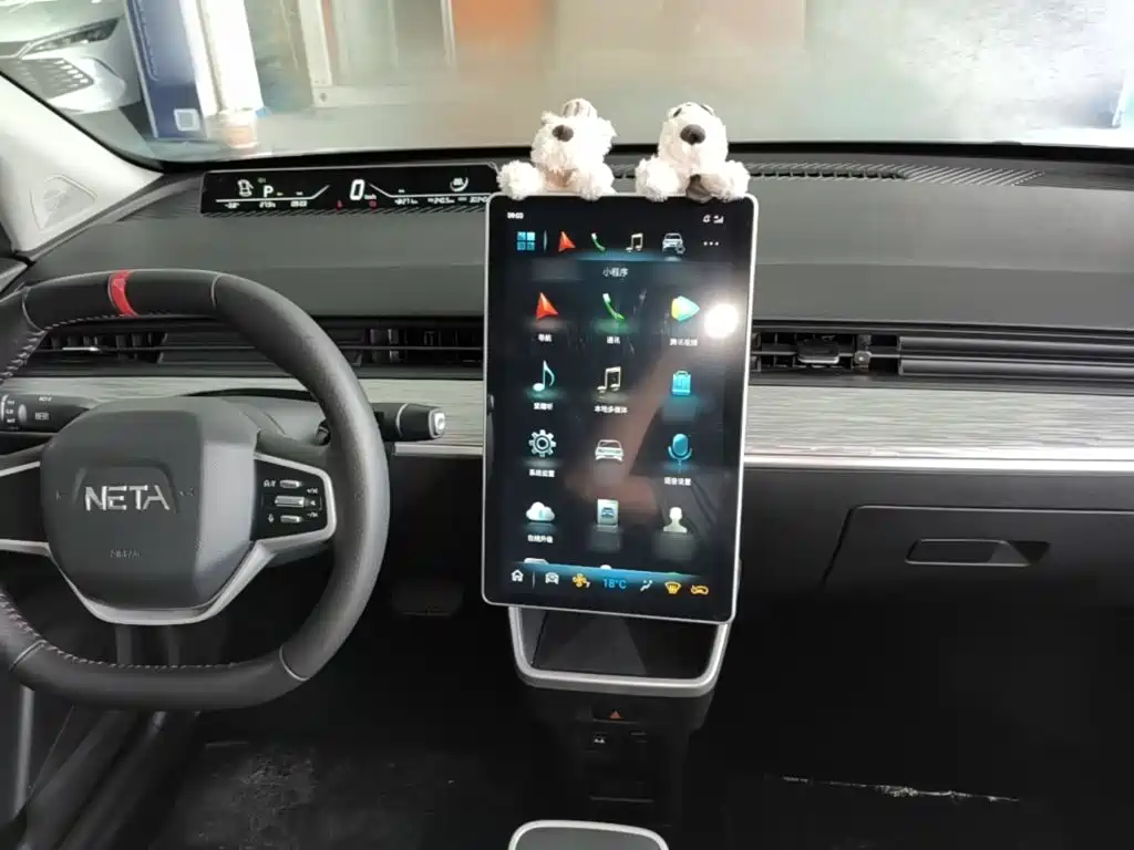 Nezha Auto Nezha V 2023 2022 Tide 300 Lite Ternary Lithium