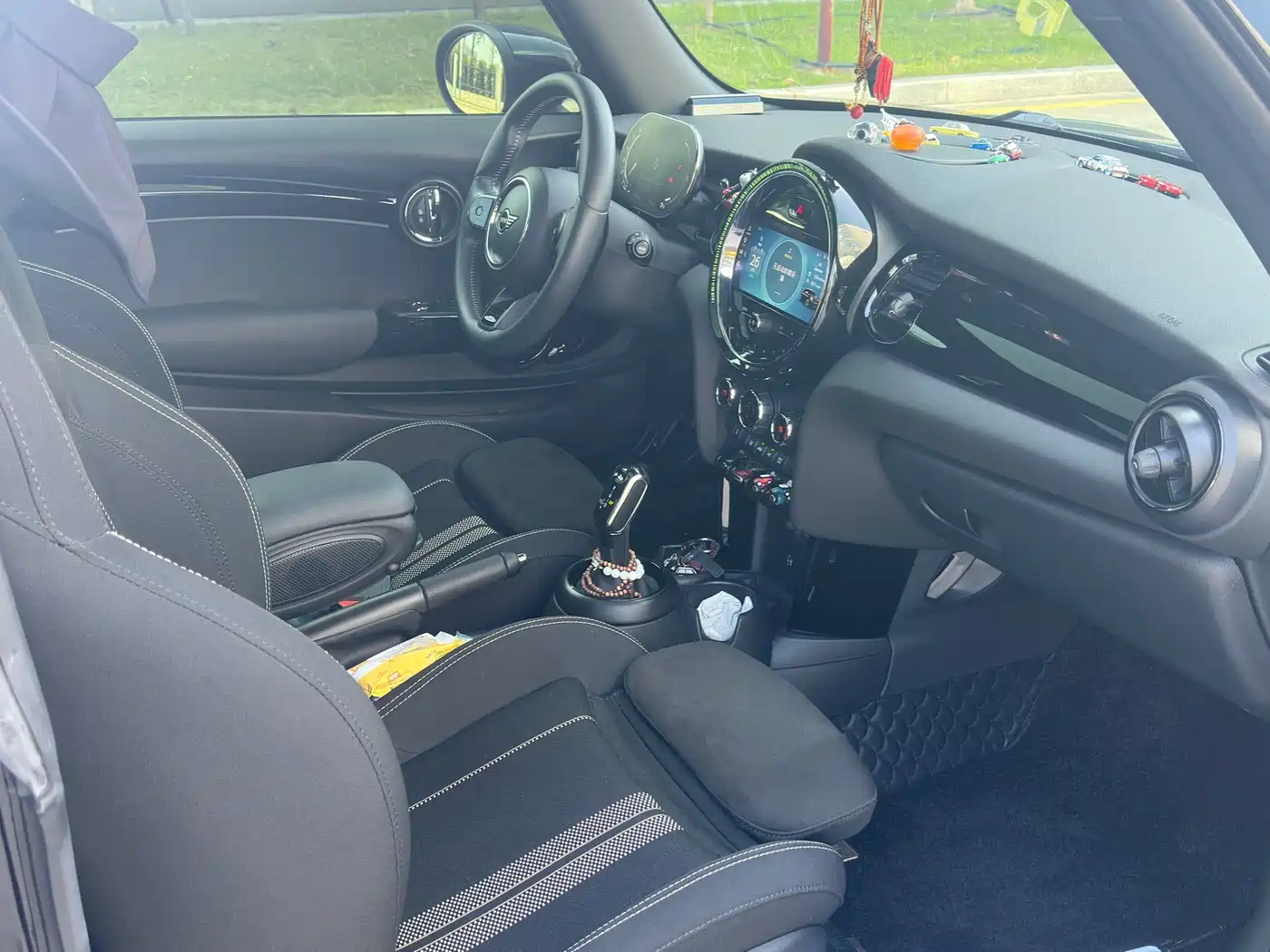 MINI 2022 1.5T COOPER Black Label Special Edition фото 18