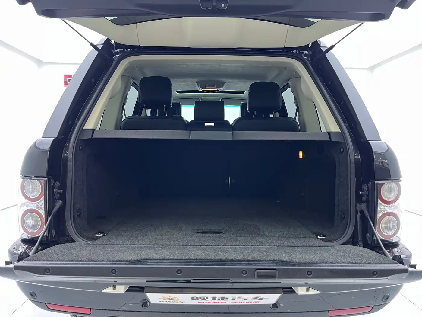 Land Rover Range Rover 2012 5.0 NA V8 фото 26