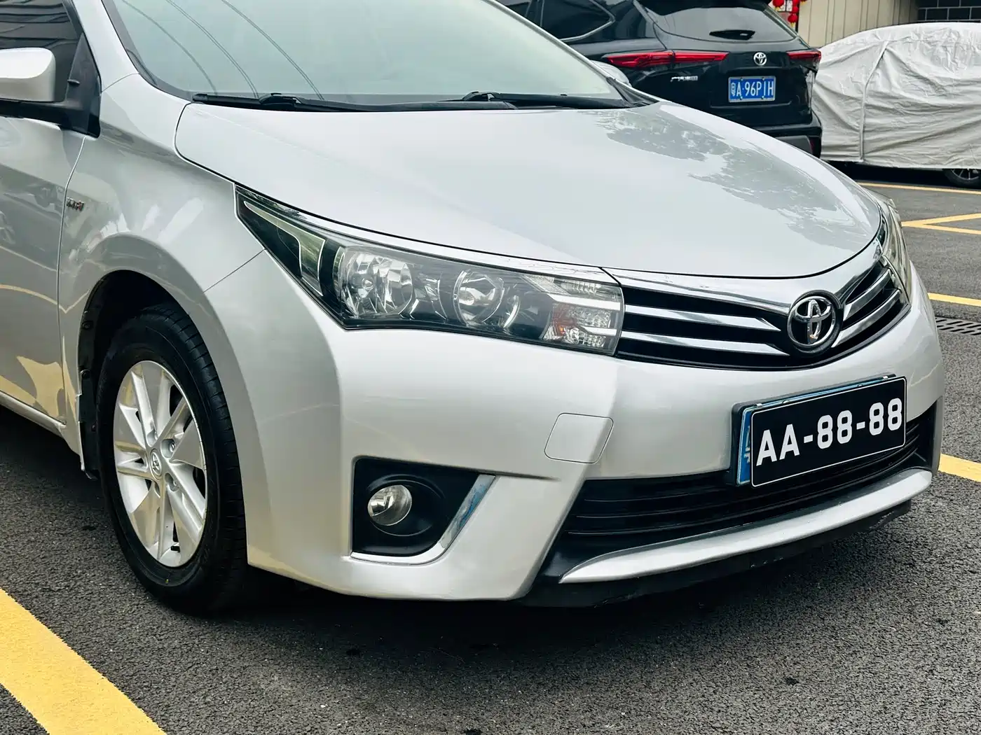 Toyota Corolla 2014 1.6L CVT GL фото 5