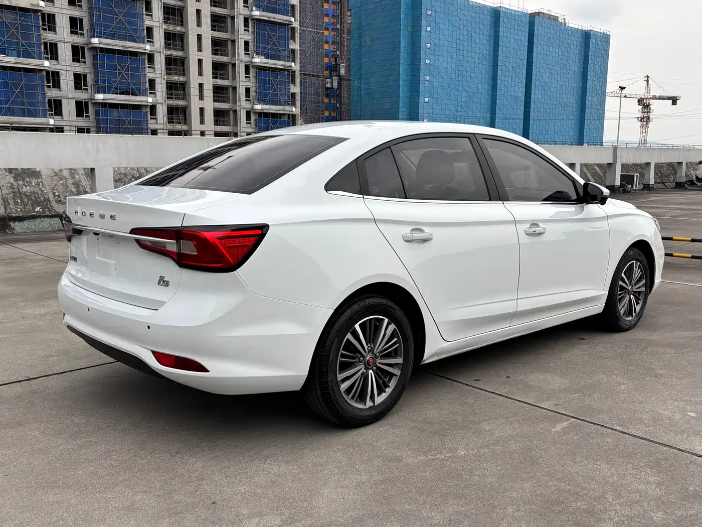 Photo 10 - Roewe i5