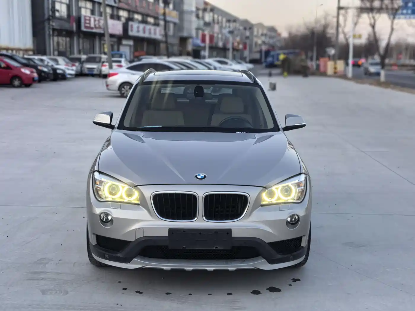 BMW X1 2014 sDrive18i Leading Edition фото 2