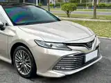 Фото 7 - Toyota Camry