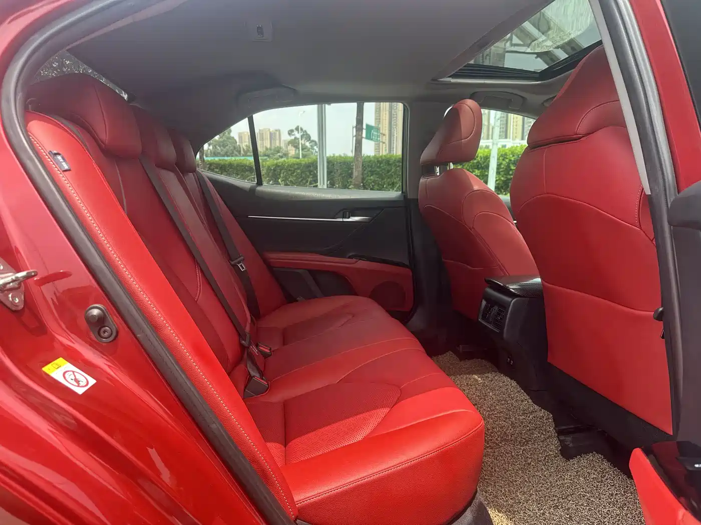 Toyota Camry 2018 2.5S Trend Edition фото 21