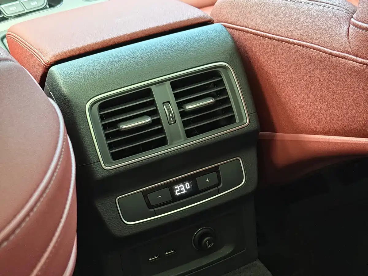 Audi Q5L 2022 Facelift 40T Luxury Dynamic фото 15