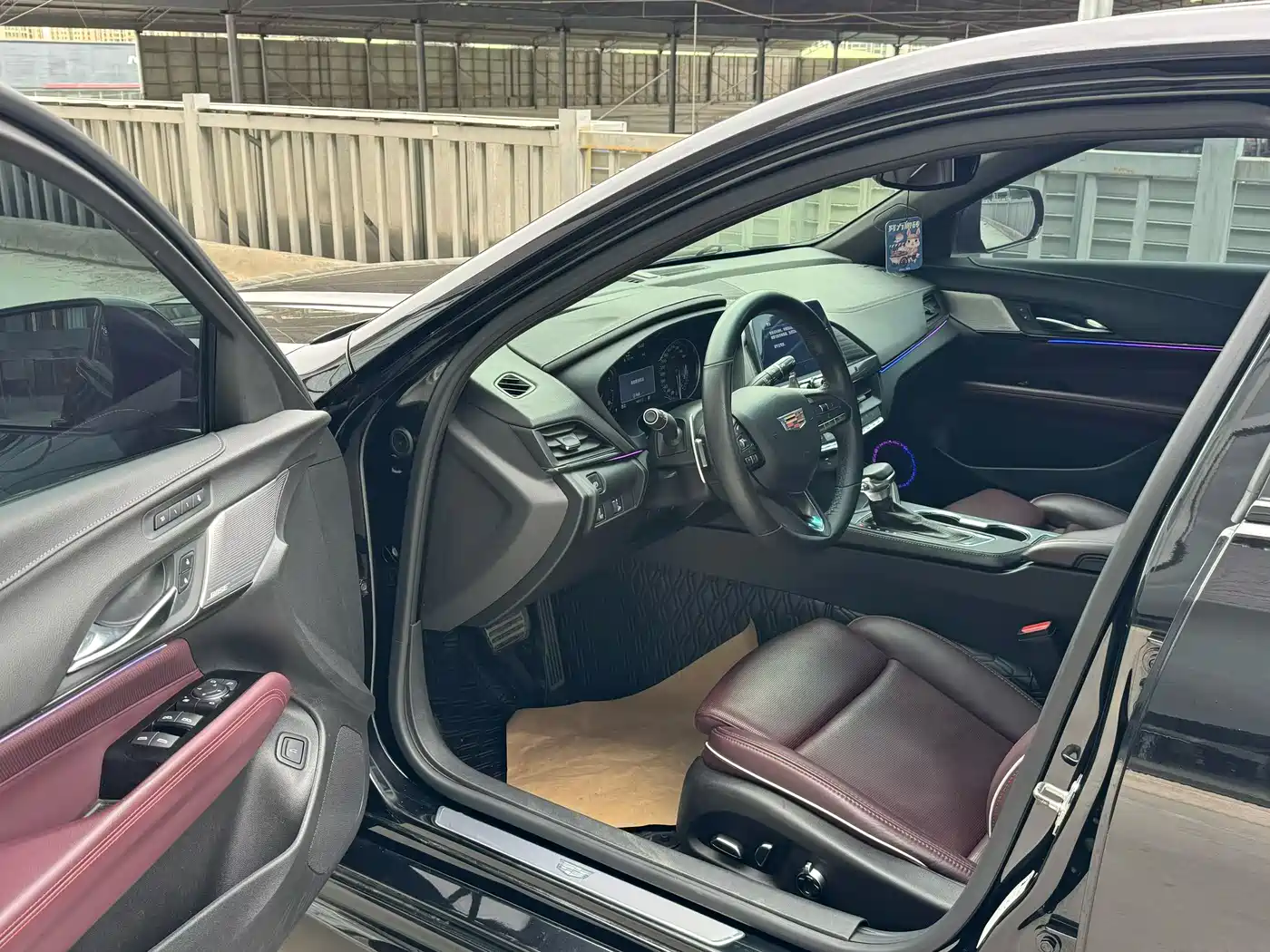 Cadillac CT4 2021 28T Premium Edition фото 7
