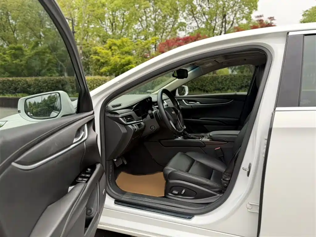 Cadillac XTS 2018 28T Technology фото 22