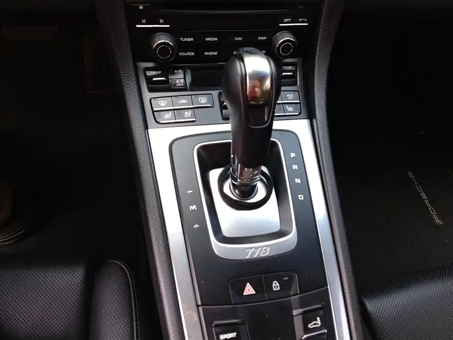 Porsche 718 2020 Cayman 2.0T фото 16