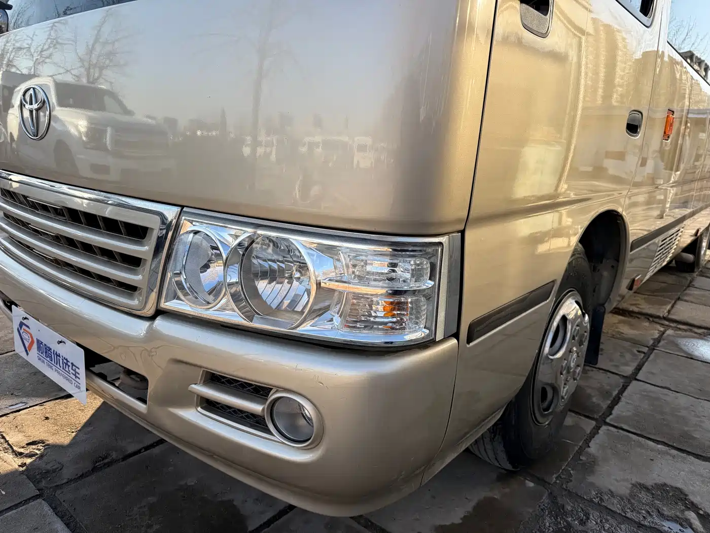 Toyota Coaster 2011 2007 2.7L Gasoline Premium Edition 20-seater