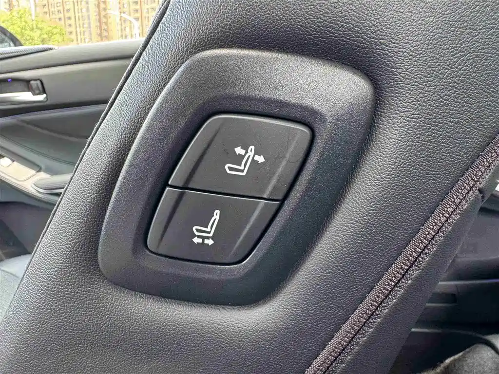 Toyota Avalon 2019 2.0L XLE Premium Edition (China VI) фото 25