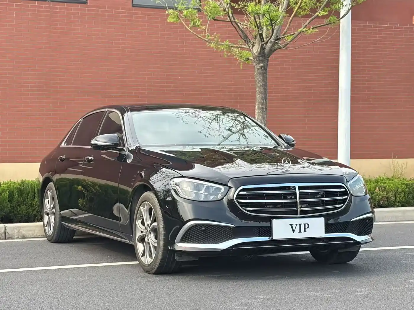 Mercedes-Benz E-Class 2021 E 300 L Fashion фото 2