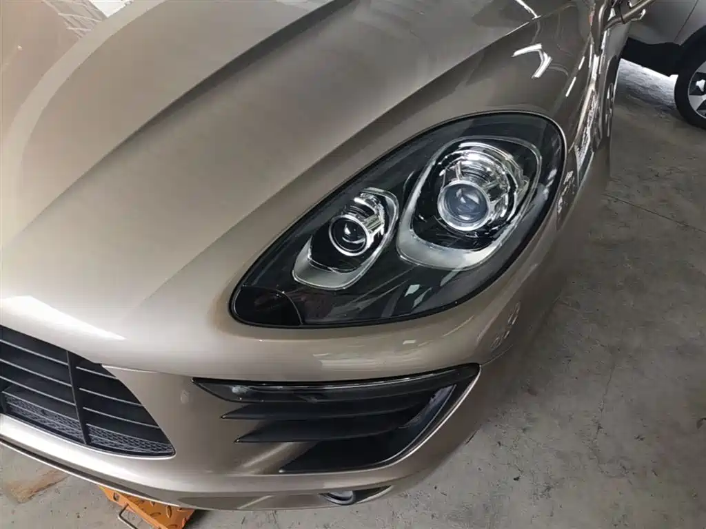 Porsche Macan 2017 Macan 2.0T фото 24