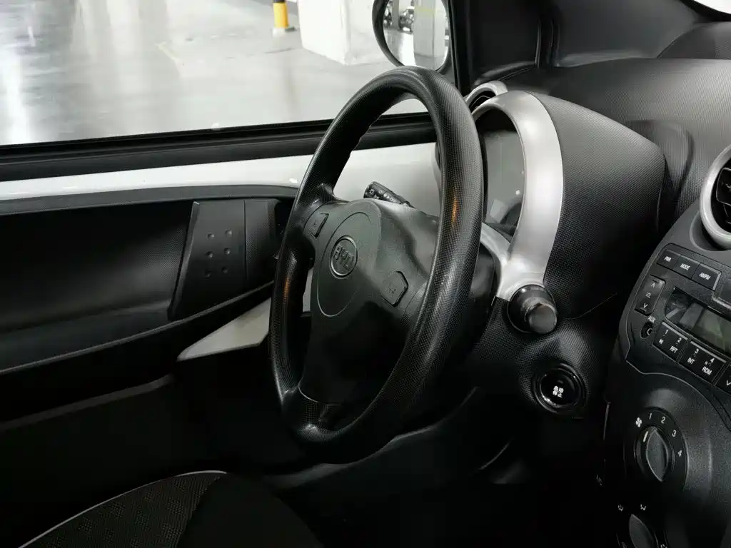 Фото 22 - BYD F0