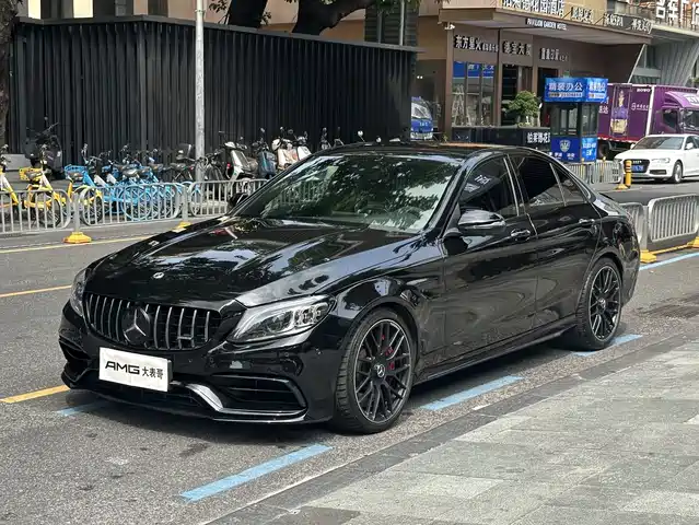 MERCEDES-BENZ C CLASS AMG