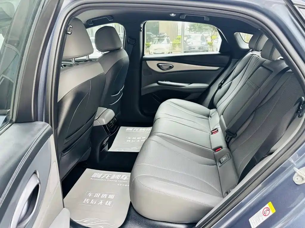 BYD Seal 07 DM-i 2025 2025 DM-i 1.5L 70km Elite