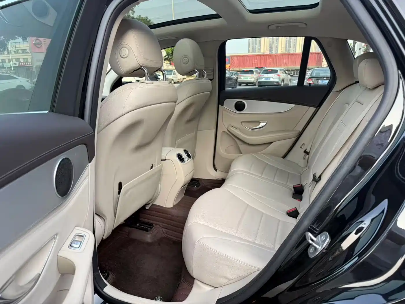 Mercedes-Benz GLC 2018 GLC 200 4MATIC фото 5