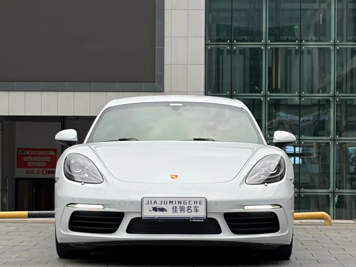 Porsche 718 2020 Cayman 2.0T фото 2