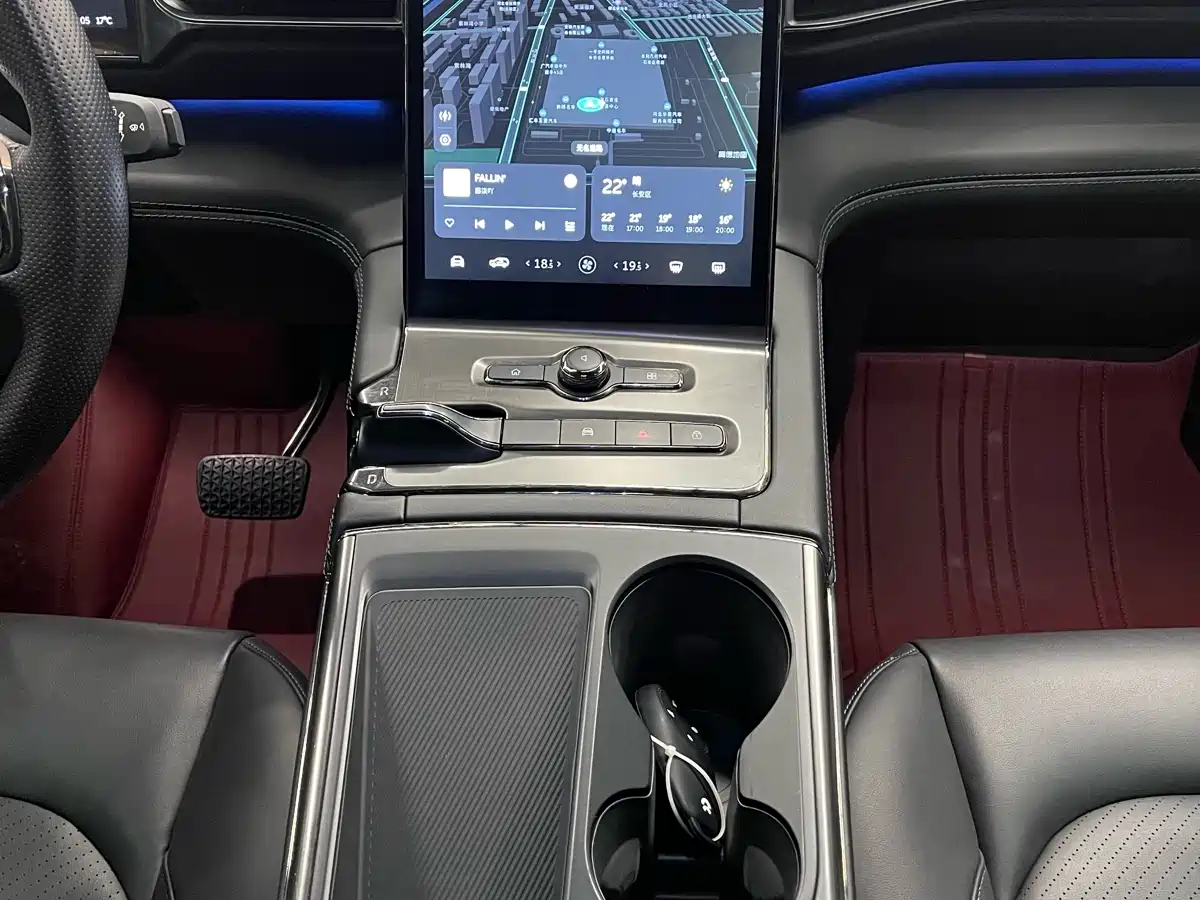 Фото 7 - NIO ES6