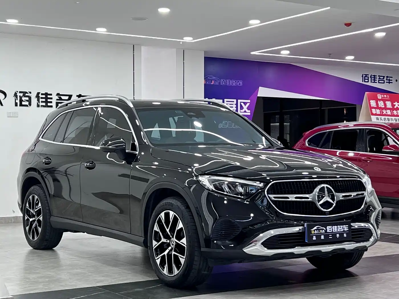 Mercedes-Benz GLC 2024 GLC 260 L 4MATIC Dynamic 5-seater фото 3