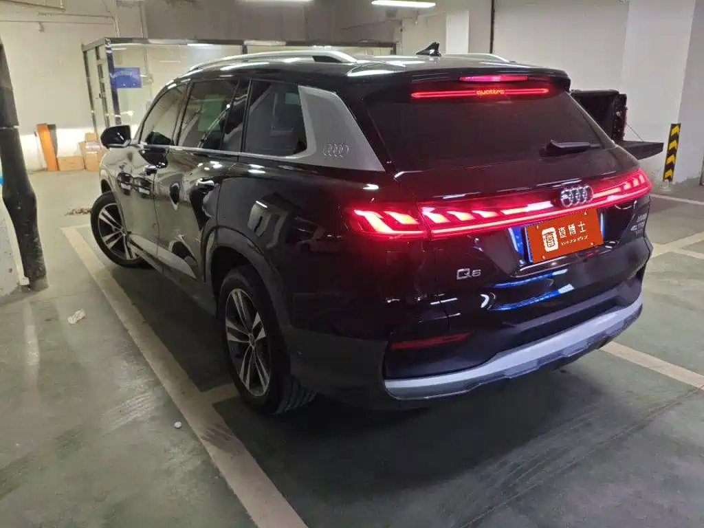 Audi Q6 2025 2025 40 TFSI quattro Commemorative Edition Yulin Package 7-Seater