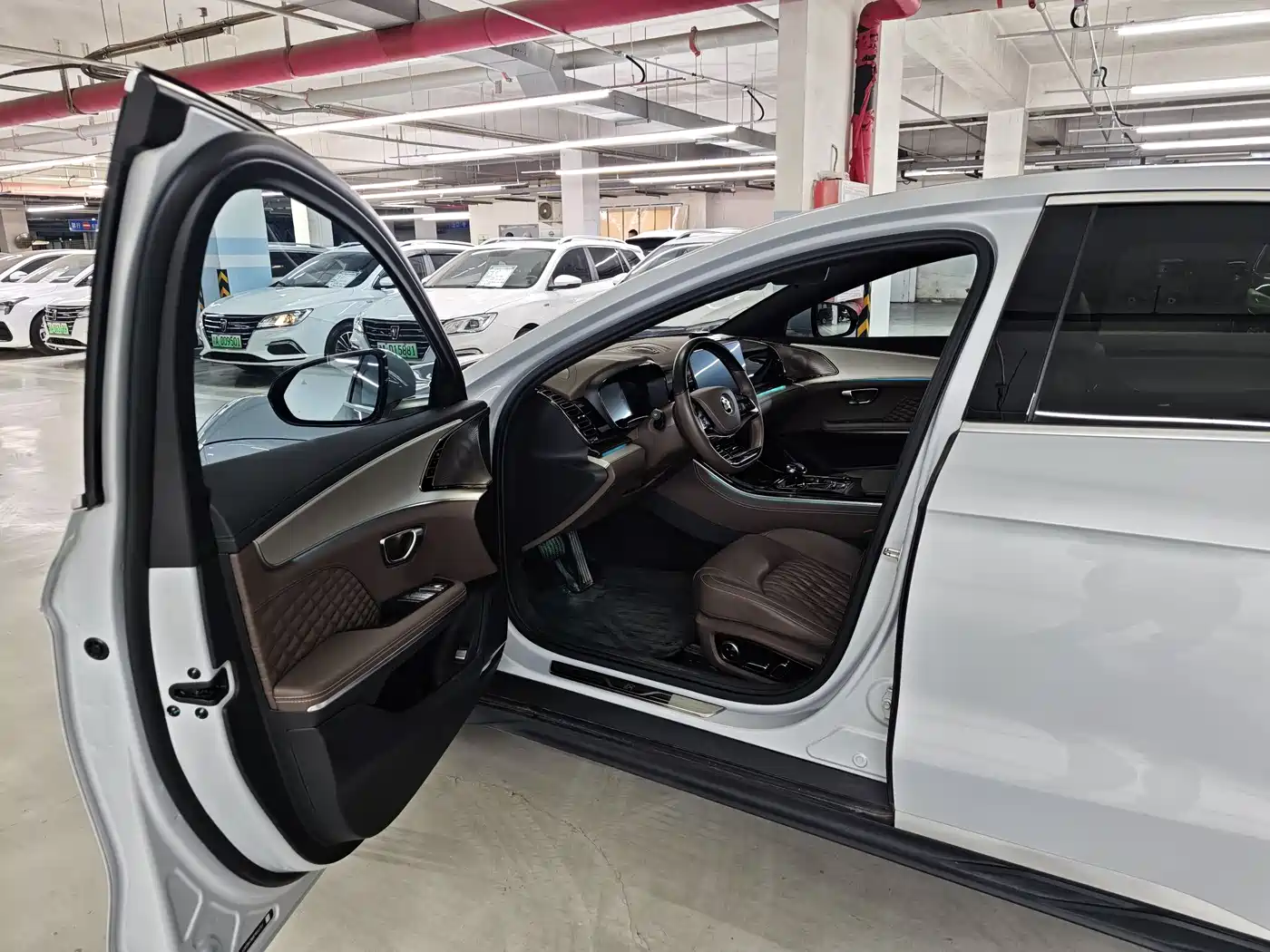 BYD Han 2024 EV Glory Edition 506KM FWD Premium фото 16