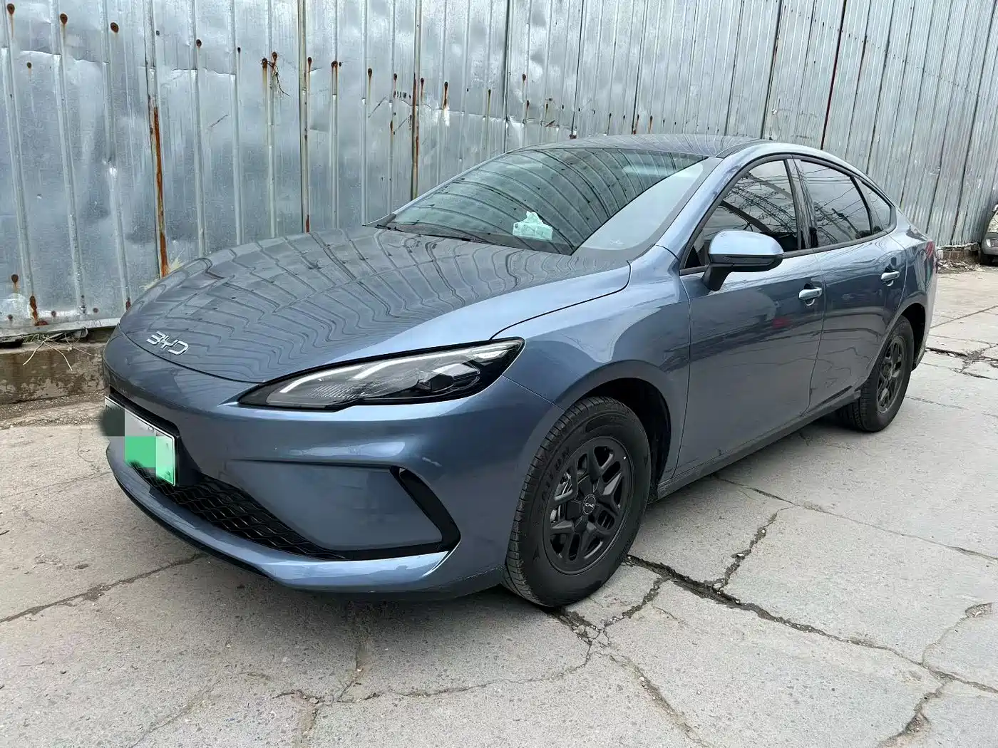BYD Hai Bao 05 DM-i 2026 DM-i 128KM Luxury