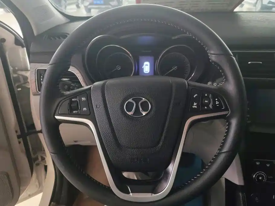BAIC Senova X55 2016 2016 1.5T CVT Luxury Edition